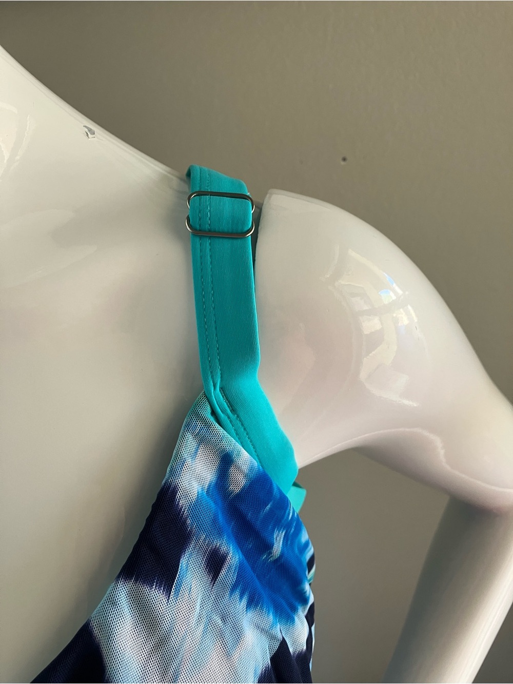 Beach House Turquoise Bandeau Swim Top with Navy Floral Accent 20W - Picture 6 of 13